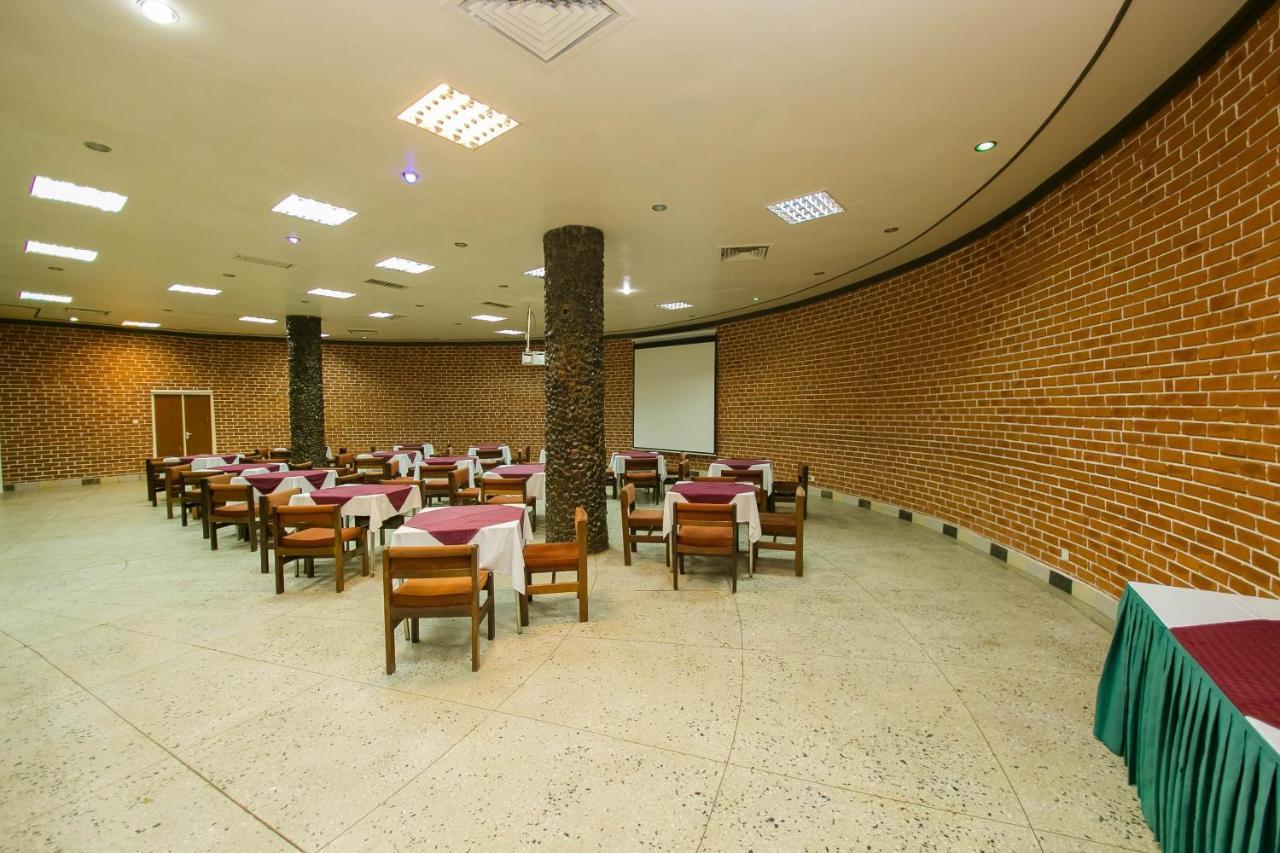 Green Hills Hotel Nyeri Εξωτερικό φωτογραφία